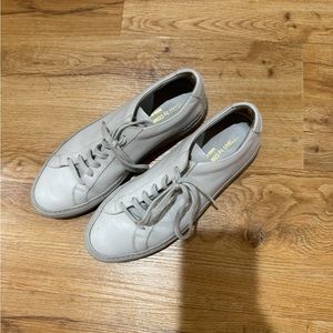 Common Project Sneakers Grey